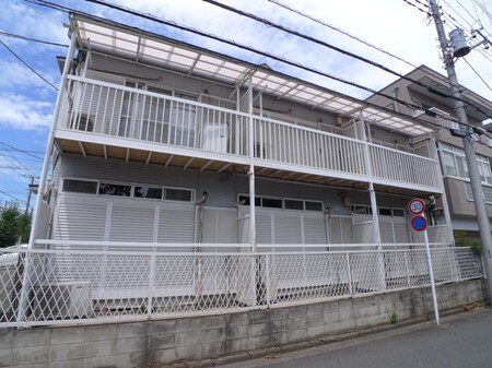 石建コ－ポ第一外観写真