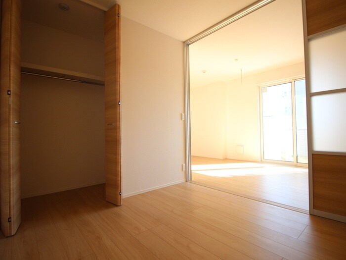 物件内観写真14　(居室)