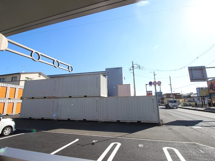 物件内観写真16　(室内からの展望)