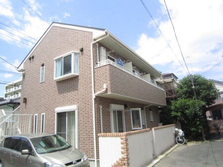 ニュ－ベリ－外観写真