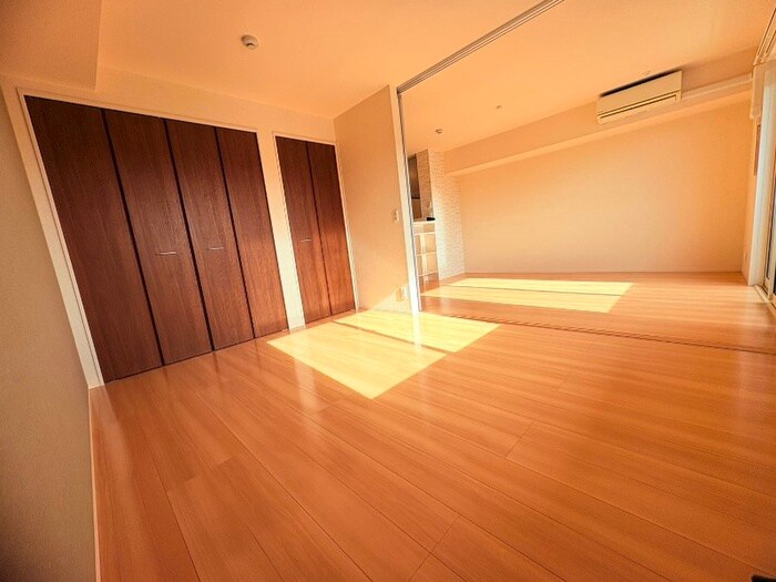 物件内観写真10　(居室)