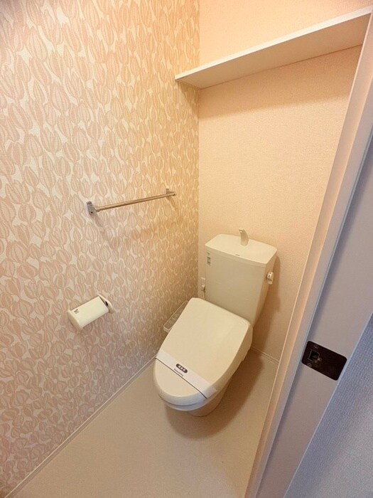 物件内観写真14　(トイレ)