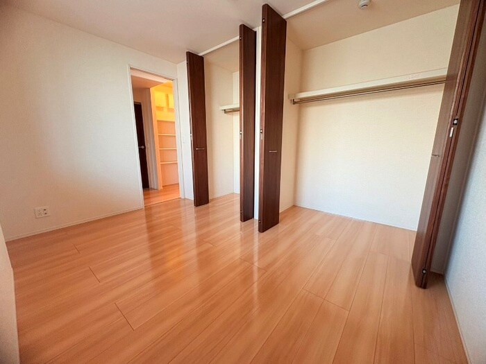 物件内観写真18　(居室)