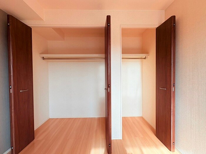 物件内観写真21　(収納)