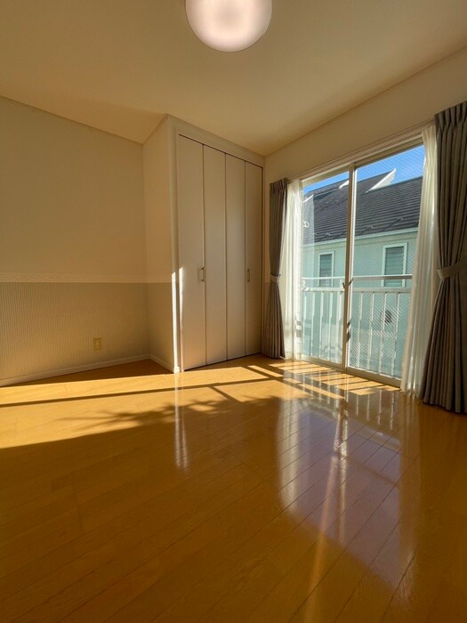 物件内観写真8　(居室)