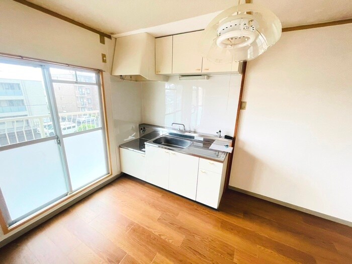 物件内観写真5　(キッチン)