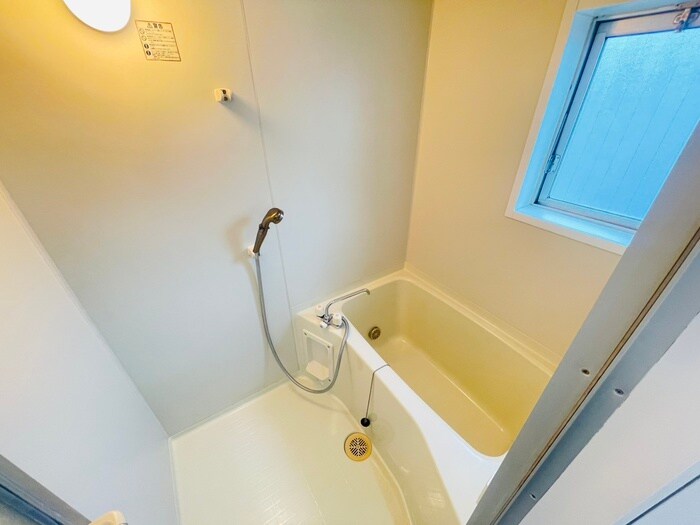 物件内観写真8　(バス／シャワールーム等)