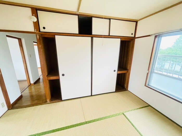 物件内観写真9　(居室)