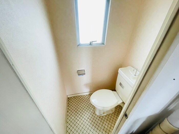 物件内観写真11　(トイレ)