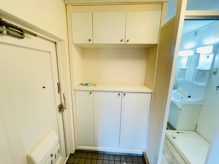 物件内観写真18　(靴箱)