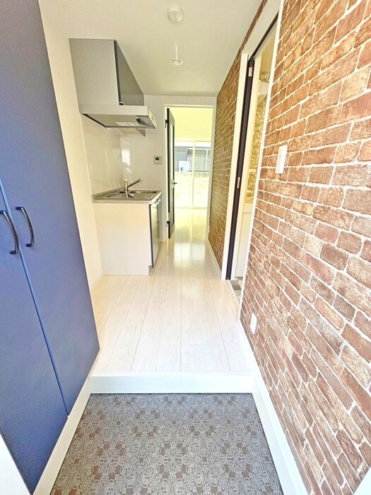 物件内観写真16　(廊下)