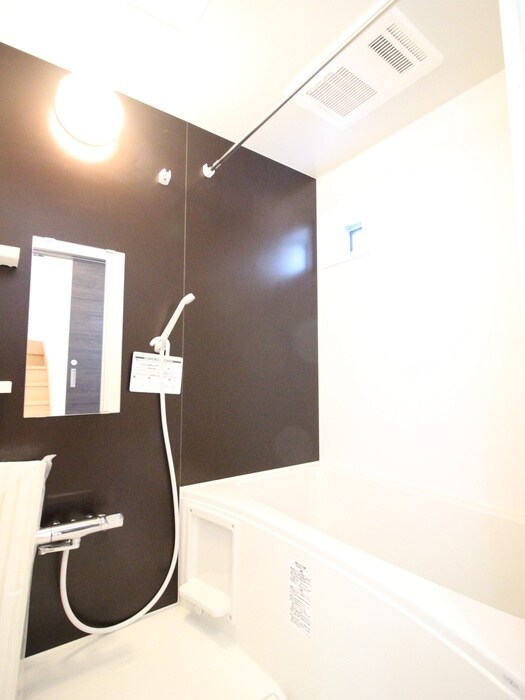 物件内観写真12　(バス／シャワールーム等)