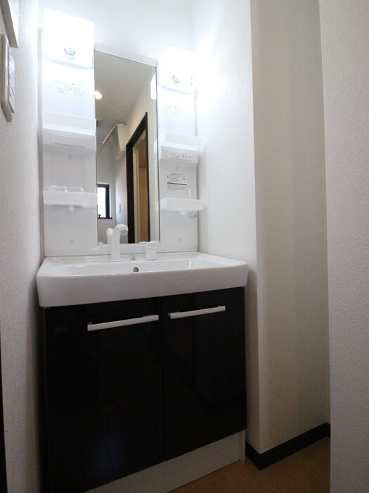 物件内観写真14　(洗面)