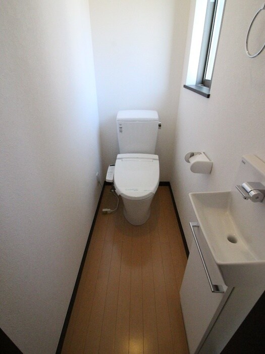 物件内観写真21　(トイレ)