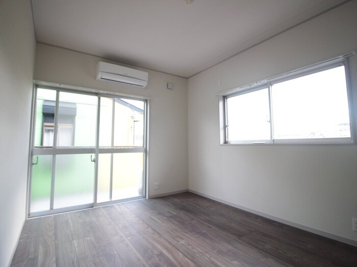 物件内観写真14　(居室)