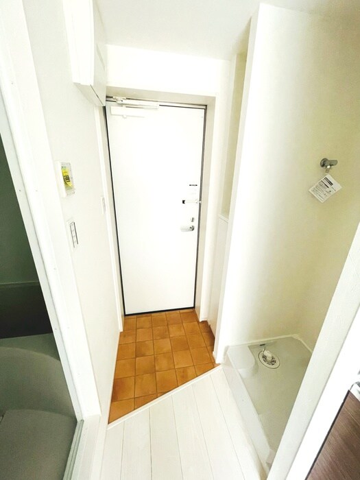 物件内観写真20　(玄関)