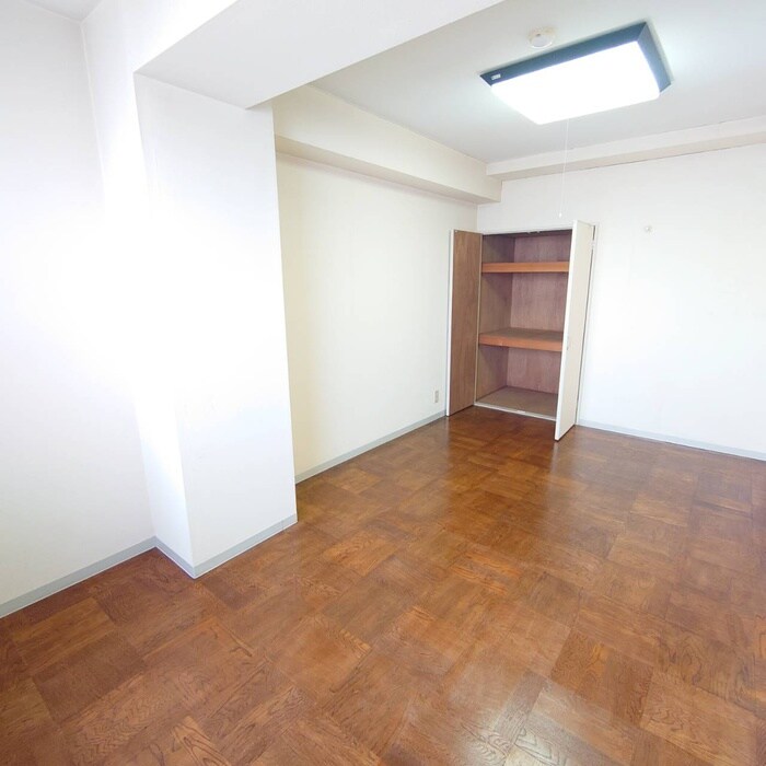 物件内観写真19　(居室)