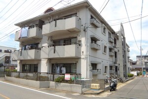 ダイナスティマンション外観写真