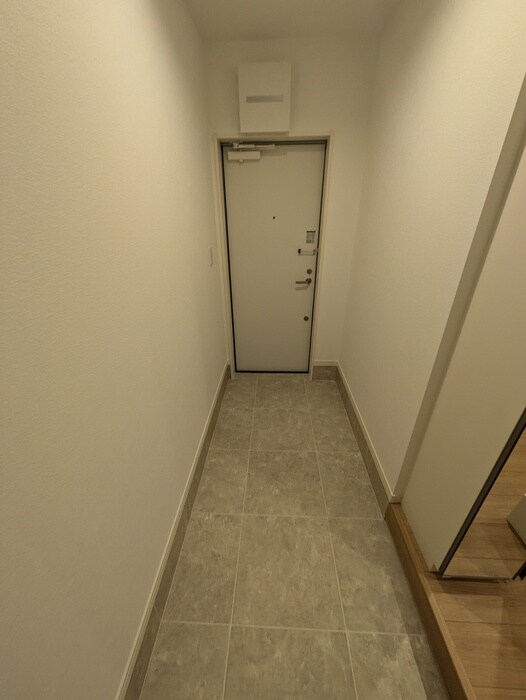物件内観写真14　(玄関)