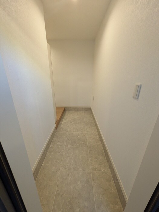 物件内観写真19　(廊下)