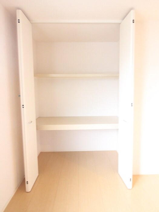 物件内観写真17　(収納)