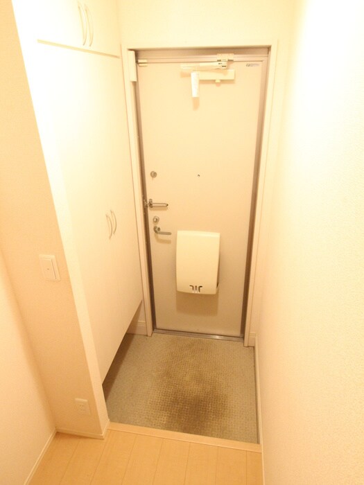 物件内観写真20　(玄関)