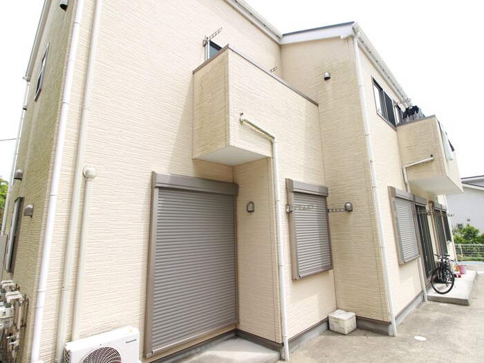 物件外観写真2　(外観写真)