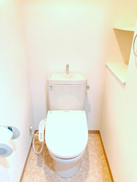 物件内観写真14　(トイレ)