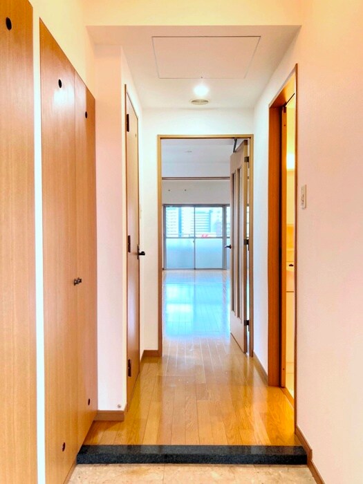 物件内観写真22　(廊下)