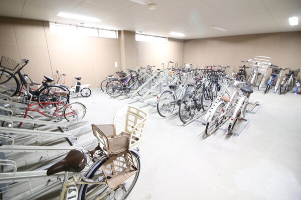 駐輪場