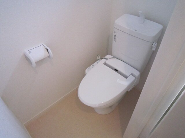 物件内観写真14　(トイレ)