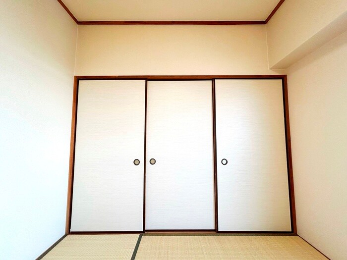 物件内観写真8　(収納)