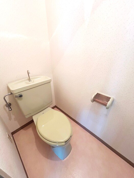 物件内観写真11　(トイレ)