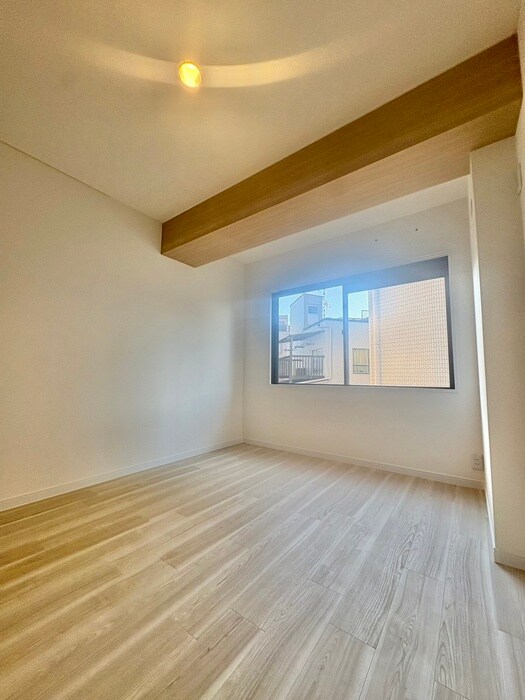 ＰＩＥＲ２７の居室