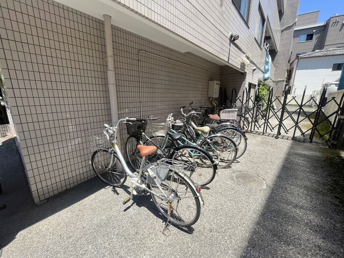 ＰＩＥＲ２７の駐輪場