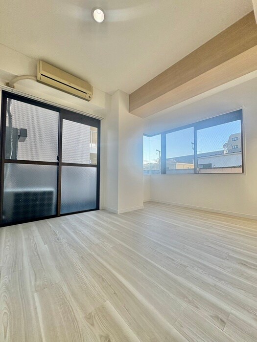 ＰＩＥＲ２７の居室