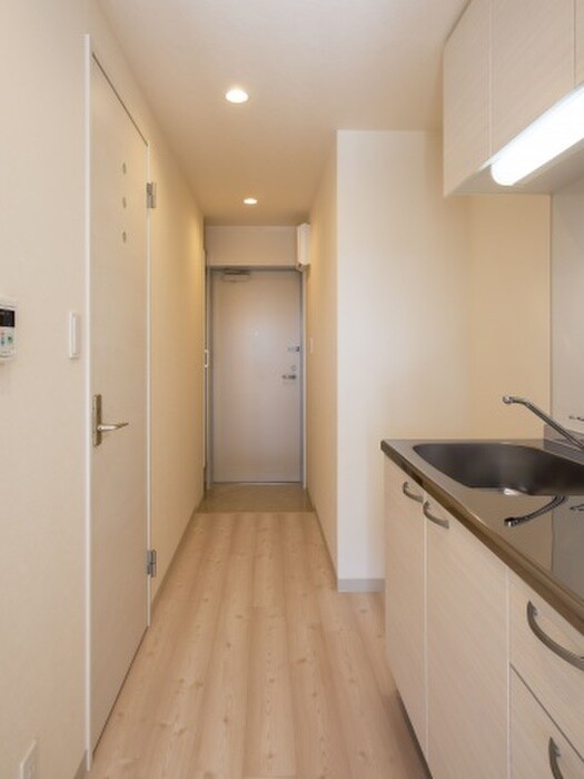 物件内観写真13　(廊下)