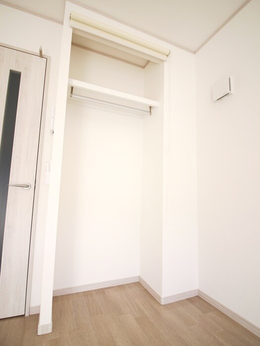 物件内観写真16　(収納)