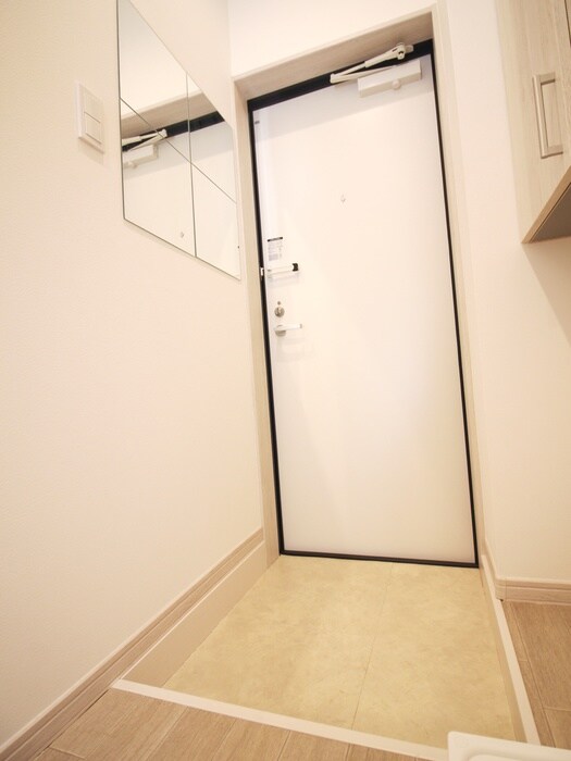 物件内観写真20　(玄関)