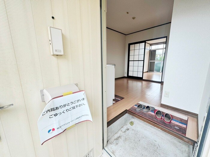 物件内観写真20　(玄関)