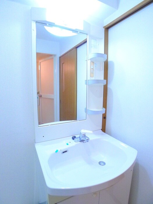 物件内観写真13　(洗面)