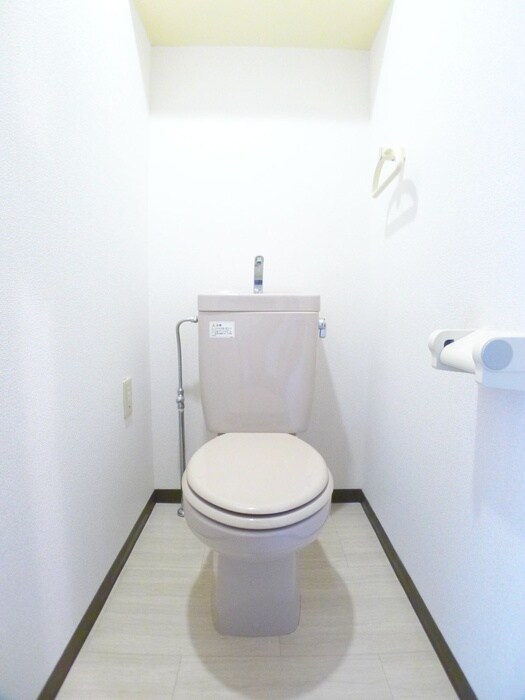 物件内観写真14　(トイレ)