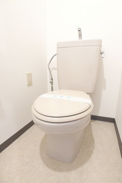 物件内観写真15　(トイレ)