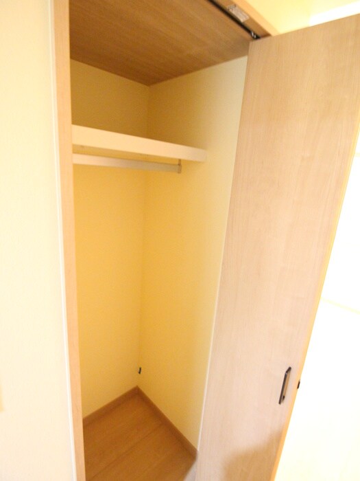 物件内観写真13　(収納)