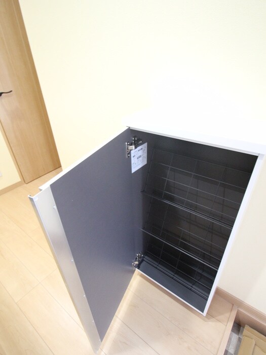 物件内観写真19　(靴箱)