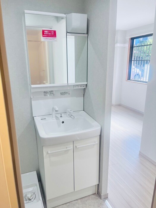 物件内観写真13　(洗面)