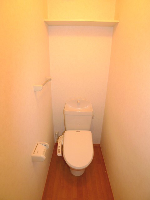 物件内観写真9　(トイレ)