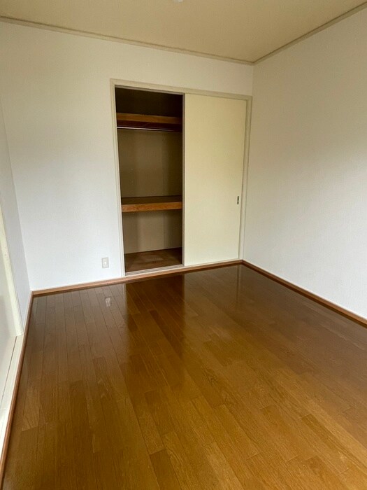 物件内観写真21　(居室)