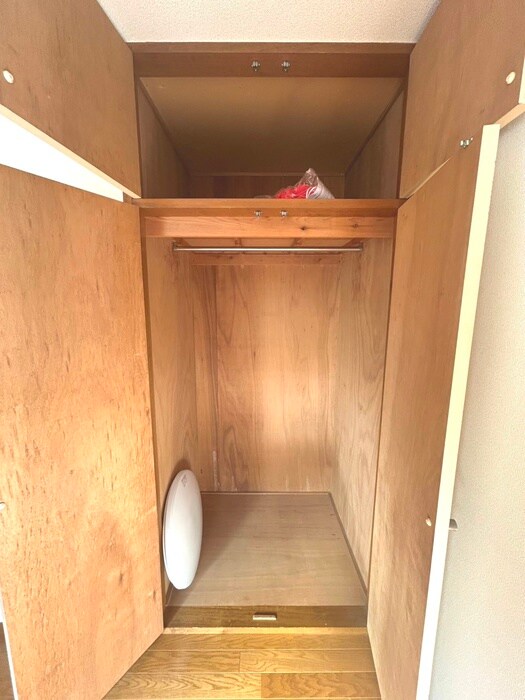 物件内観写真13　(収納)