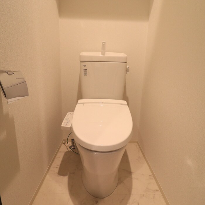 物件内観写真14　(トイレ)